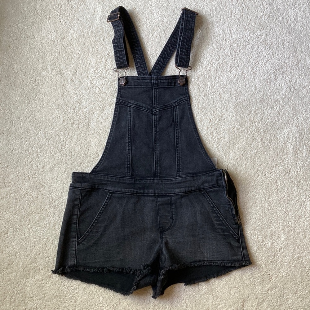 NWOT Abercrombie and Fitch Black Denim Overalls